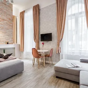 https://elisabeth-50-aircon-downtown-apartment.inbudapesthotels.com